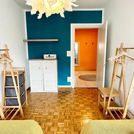 Spacious For Families And Small Groups! アパート *